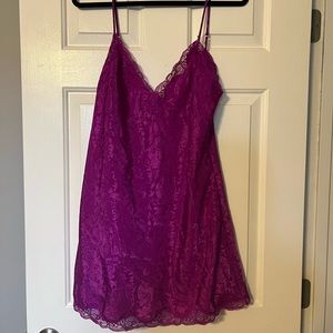 Purple paisley Victoria’s Secret gold label lingerie slip lace medium polyester